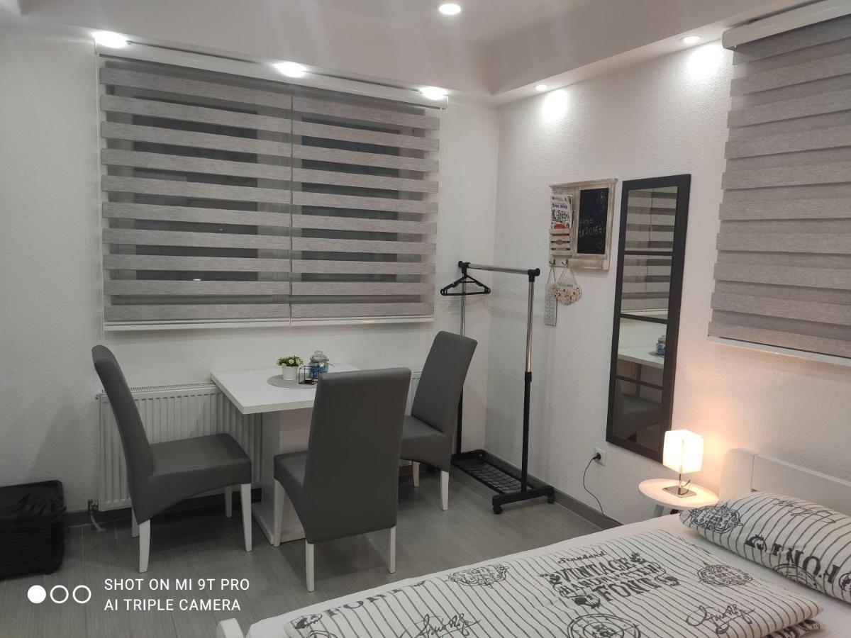 Apartments Airport Inn Dubrave Gornje 외부 사진