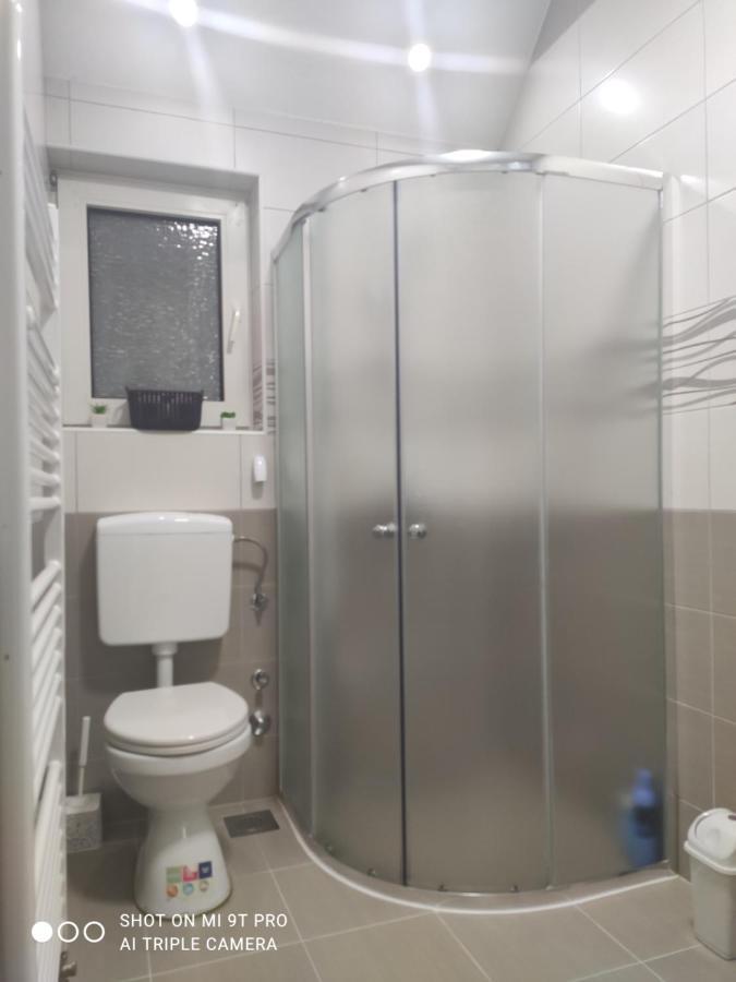 Apartments Airport Inn Dubrave Gornje 외부 사진